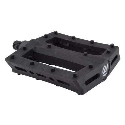 Pedal, BLACK-OPS TRACTION